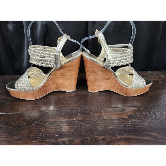 Kenneth Cole Reaction Bend Away Gold Wedge Sandals/Sz. 9M - Picture 2 of 9